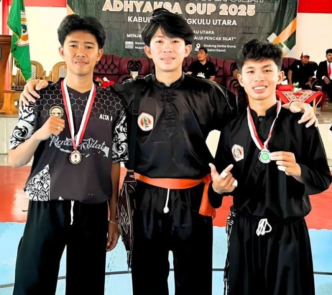 Selamat, Mahasiswa Unived Raih Juara 2 dan 3 Kejuaraan Pencak Silat di Bengkulu Utara