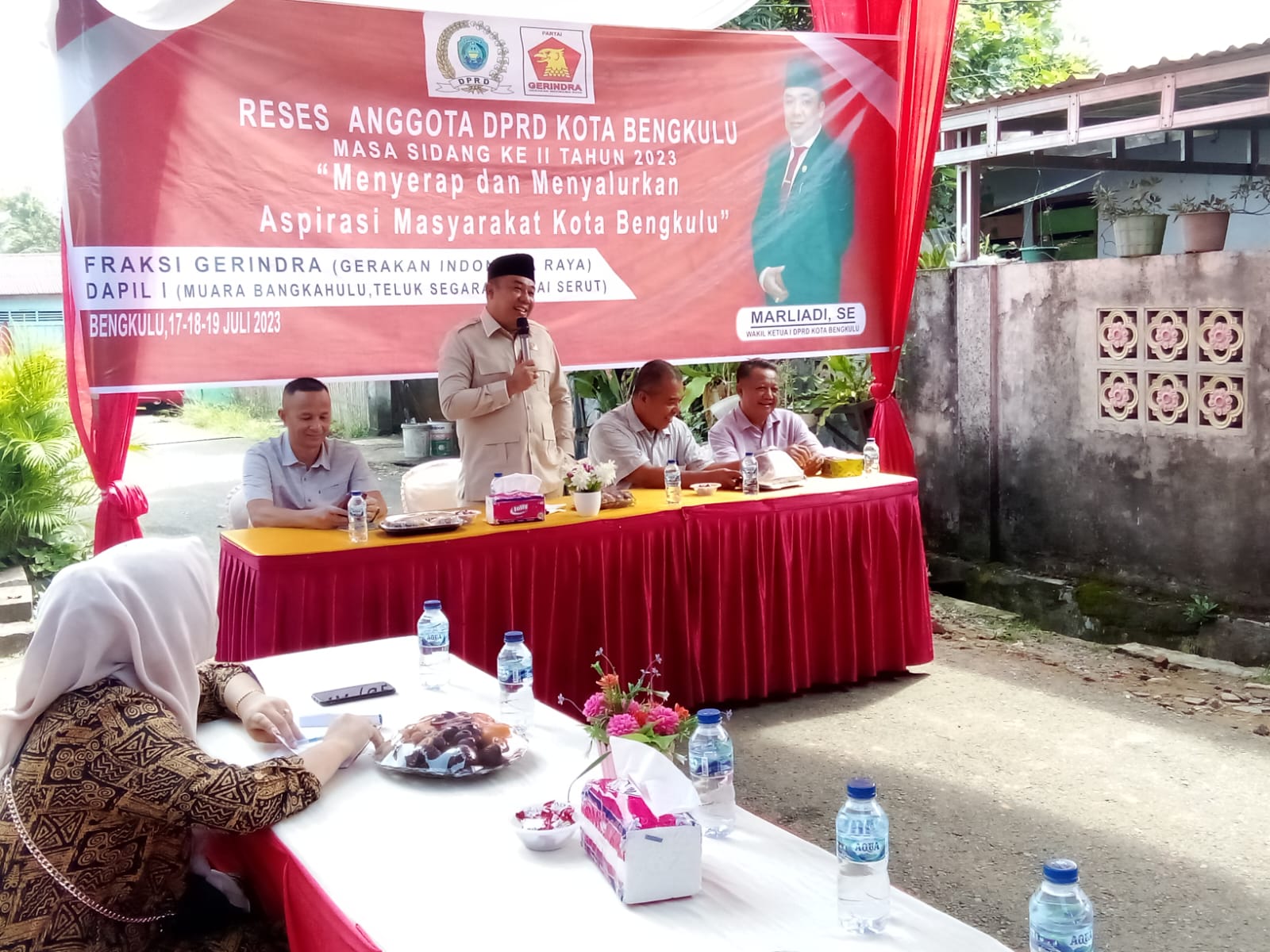 Warga Bengkulu Keluhkan Air Bersih dan Lampu Penerangan