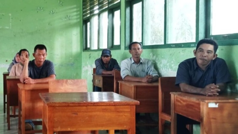  Orang Tua Siswa MTsN 2 Bengkulu Tengah Ikut Sosialisasi Program Indonesia Pintar