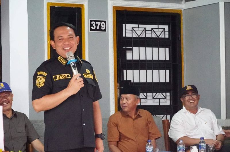 Warga Syukuran, Walikota Realisasikan 1.000 Jalan Mulus  di Perumahan Royal Residence 2