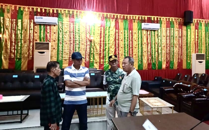 Hari Libur, Wabup Rahmadi Kunjungi Gedung DPRD Kabupaten Mukomuko 