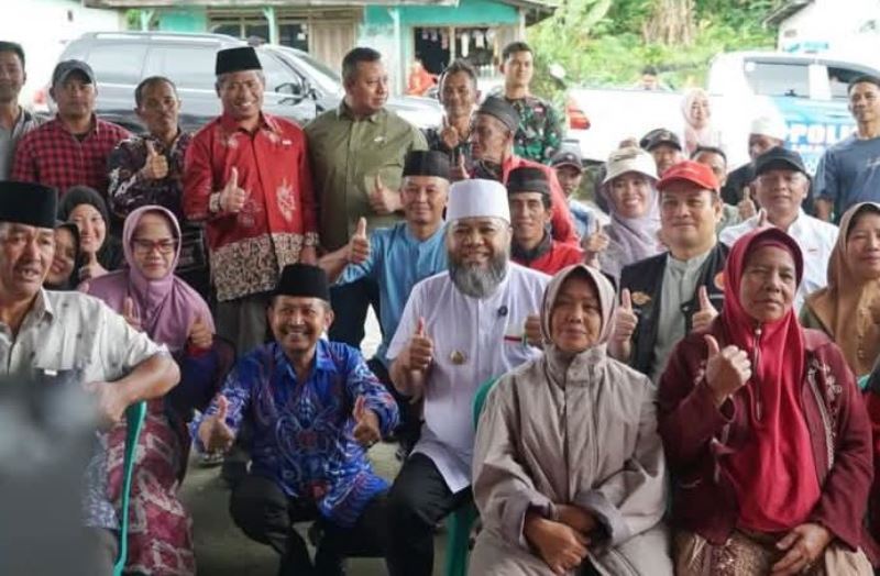 Warga Rejang Lebong Bersyukur, Gubernur Bengkulu Realisasikan Jalan Mulus
