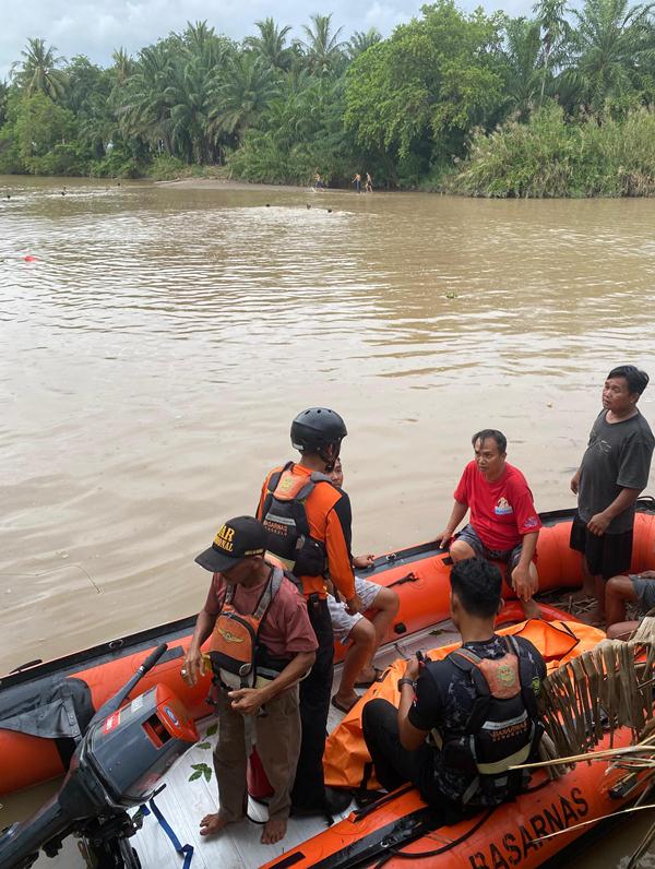 Hanyut di Sungai Bengkulu Saat Memancing, Satu Meninggal Dunia, Satu Masih Dicari