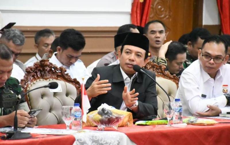 Kendala Pembuatan Kolam  Resistensi Diungkap Walikota ke  Menteri Pertanian dan Ketua DPD RI