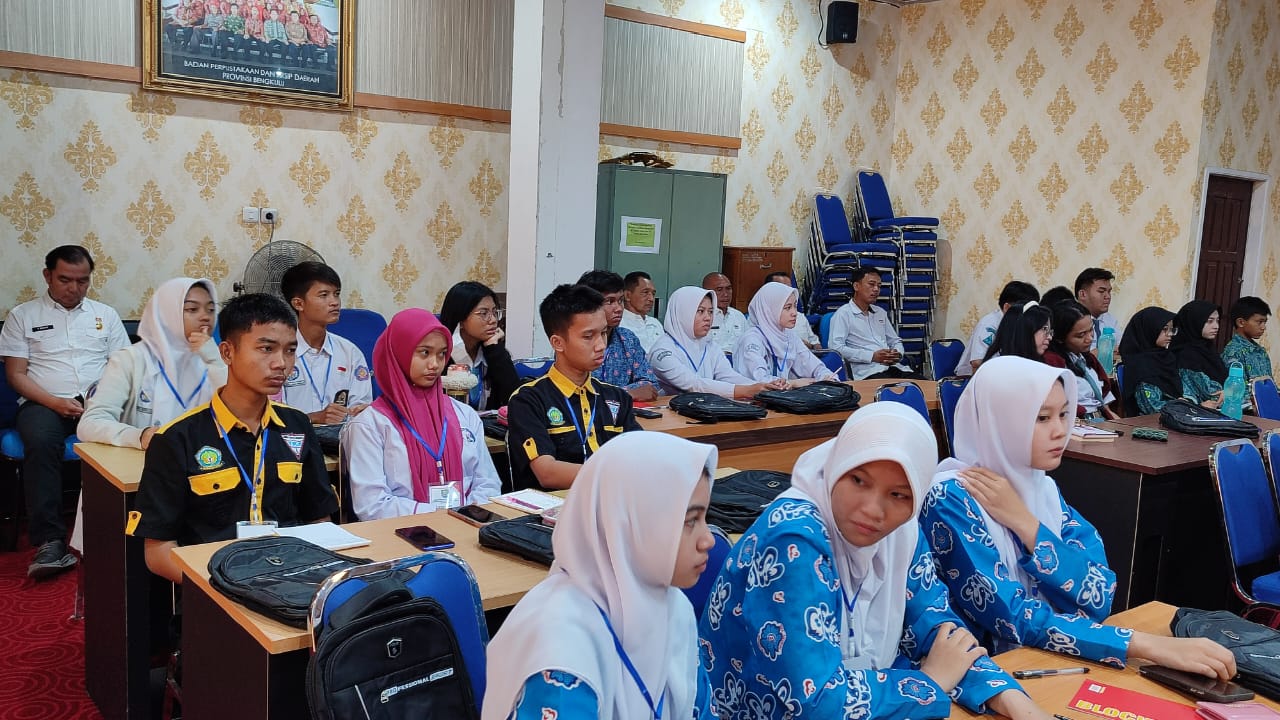  60 Pelajar Tingkat SMA, SMK dan MA Ikut Lomba Resensi Buku Gelaran DPK Provinsi Bengkulu