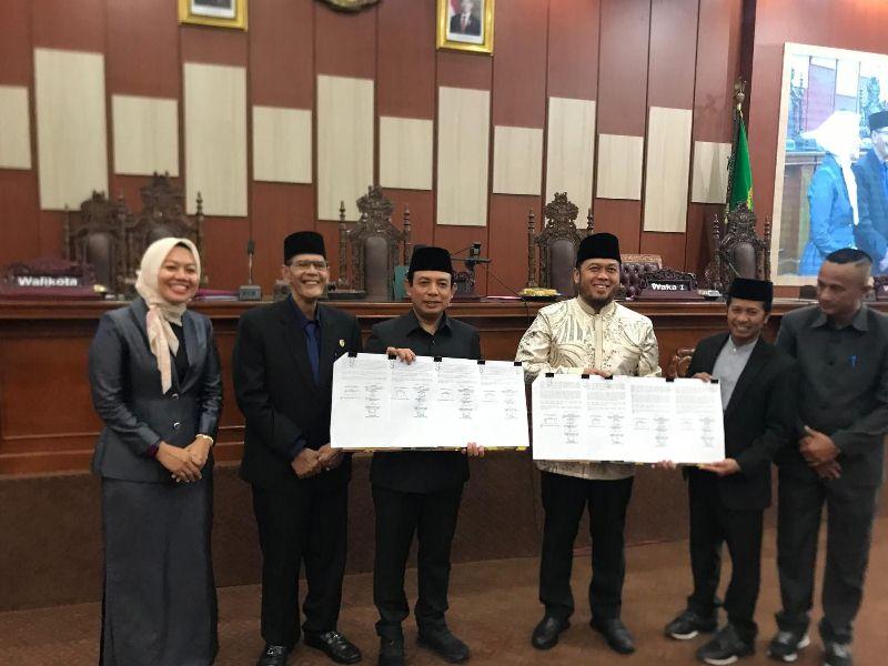 Pemkot dan DPRD  Tanda Tangani  Nota KUA  dan PPAS APBD Kota Bengkulu Tahun Anggaran 2026
