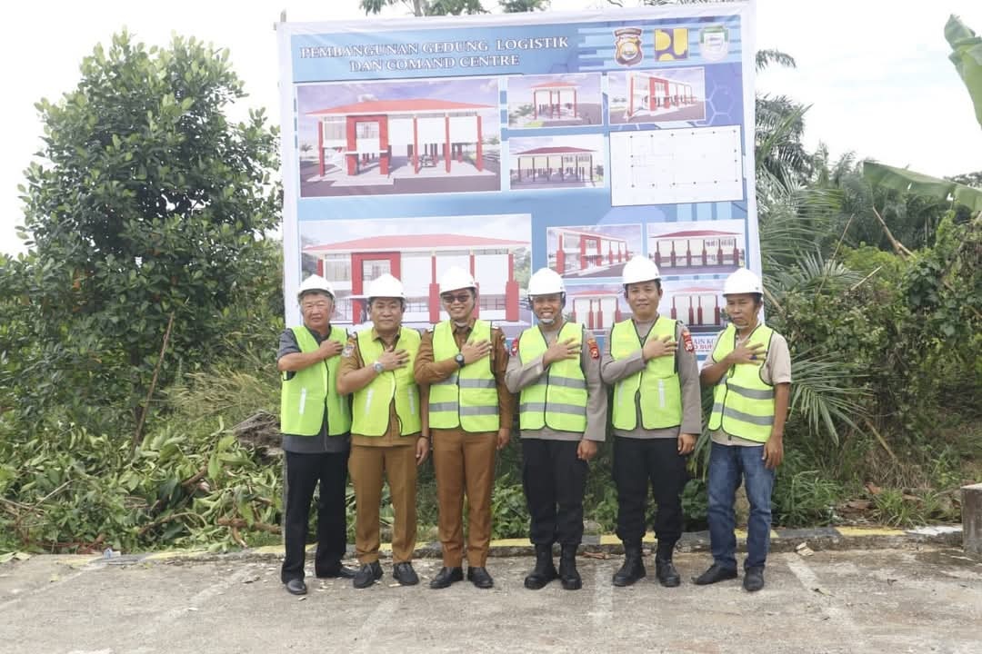 Bupati  Teddy Rahman Hadiri Peletakan Batu Pertama Pembangunan Comand Center Polres Seluma