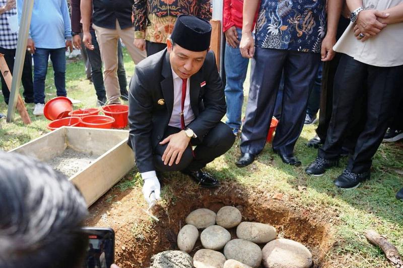 Walikota Bengkulu Lakukan Ground Breaking Belungguk Point