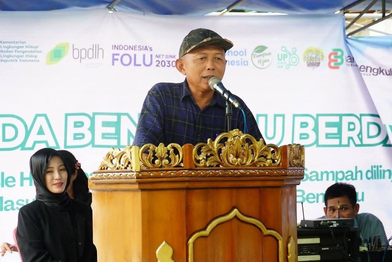Plt Sekda Kota Bengkulu Hadiri  Peluncuran Program Pengelolaan Sampah