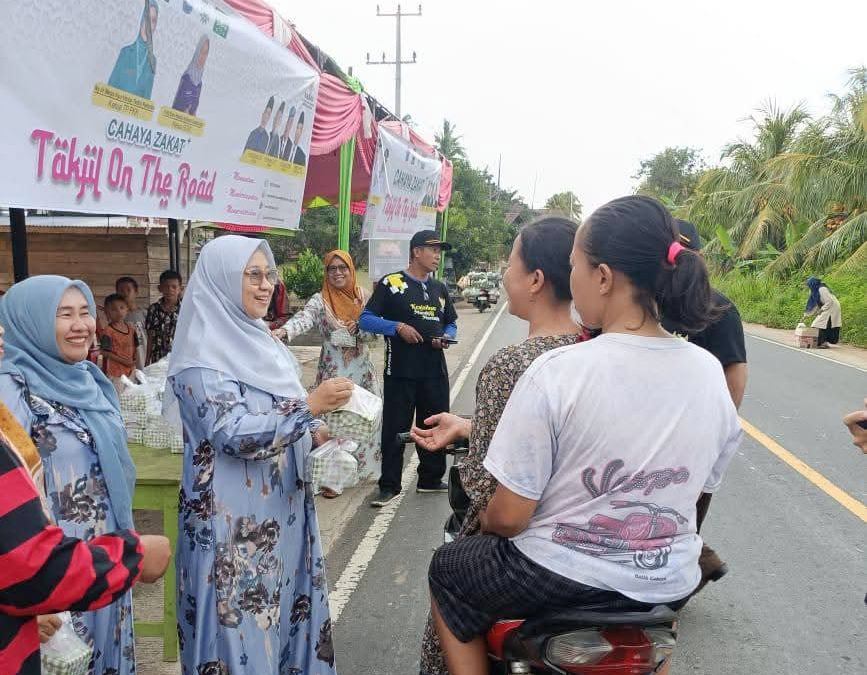 Istri  Wakil Bupati Seluma Curi Perhatian Masyarakat