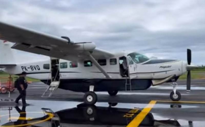 Lurah Bandar Ratu Rapat, Pilot Susi Air Melapor Gangguan Mendarat di Bandara Mukomuko Akibat Layang-Layang 
