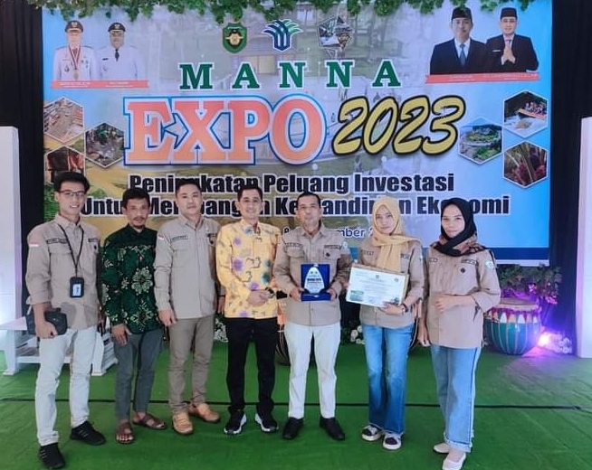 Lidi Sawit jadi Primadona, Bengkulu Utara Raih Penghargaan Stand   Terbaik Pekan Promosi Manna Expo 2023