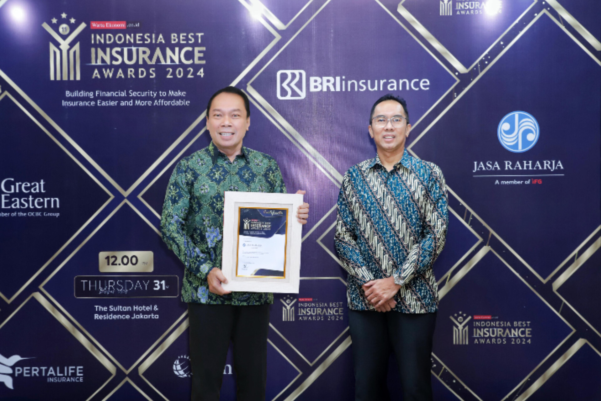 Jasa Raharja Raih Penghargaan Indonesia Best Insurance Awards 2024