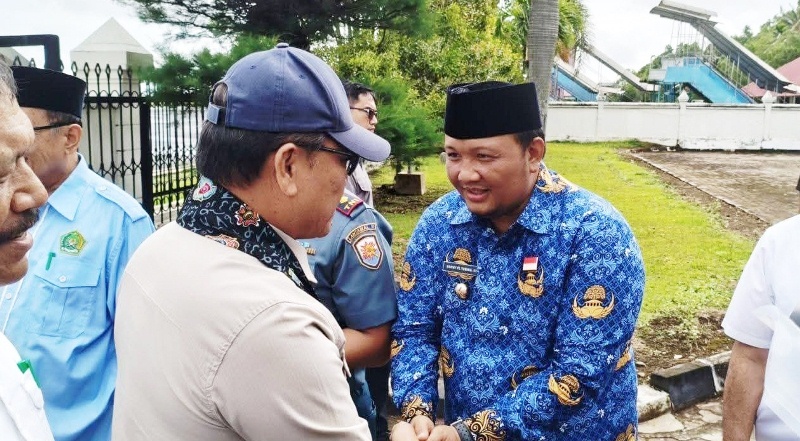 Ronny PL Tobing Sambut Kedatangan  Staf Kepresidenan RI di Bumi Merah Putih