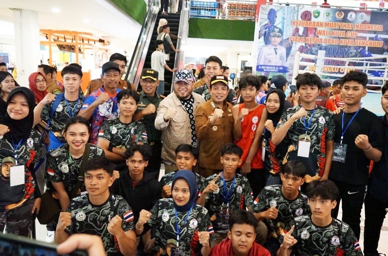 Antusias, Peserta Ikuti Kejuaraan Muaythai Walikota Cup di Bencoolen Mall