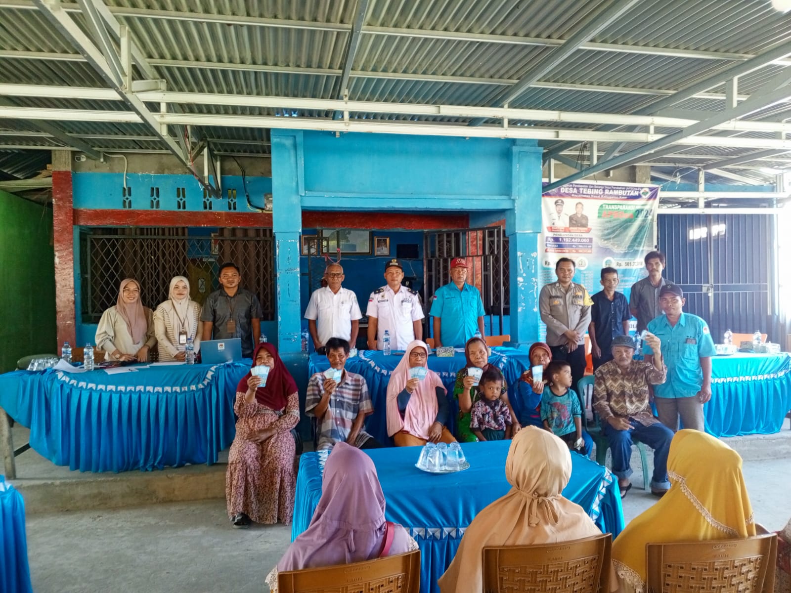 Tebing Rambutan Salurkan BLT - DD Tahap II Kepada 17 KPM, Demi Peningkatan Ekonomi Warga 