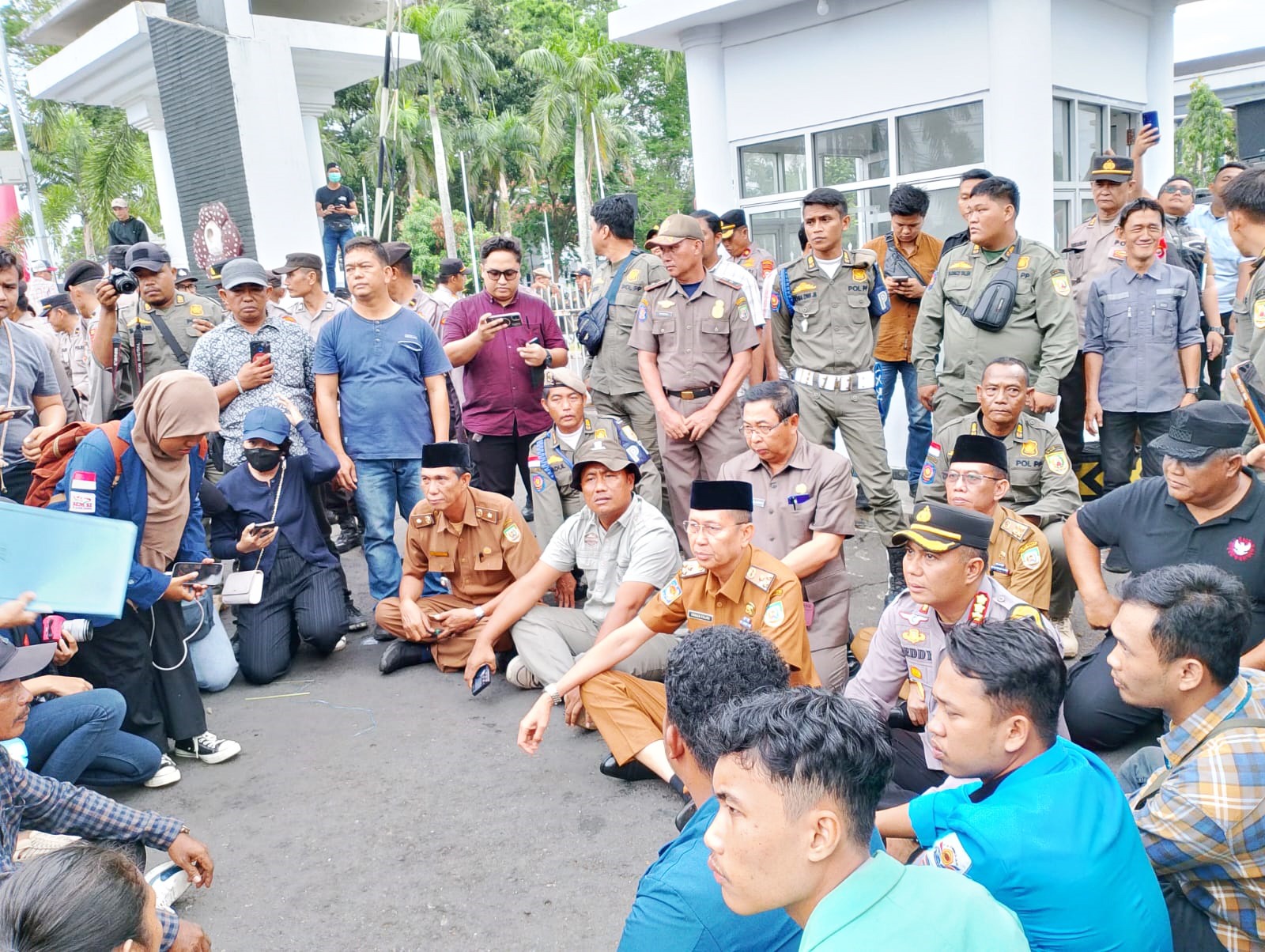 Mahasiswa dan Aliansi Bengkulu Melawan Mendesak Pemprov Tuntaskan Konflik Agraria 