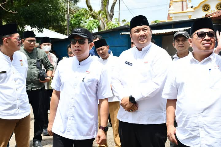 Dedy-Ronny Fokus Penataan Simpang Lima Bengkulu dan Tugu Fatmawati Menjadi Lebih Terang