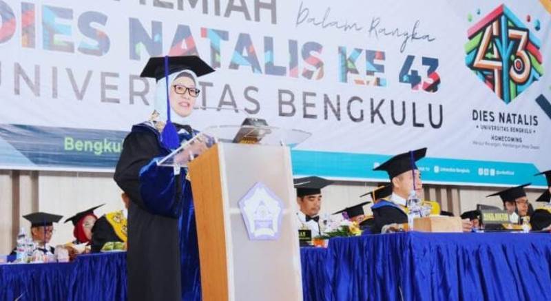 Unib Genap Berusia 43 Tahun, Dua Alumni Unggulan Beri Orasi Ilmiah