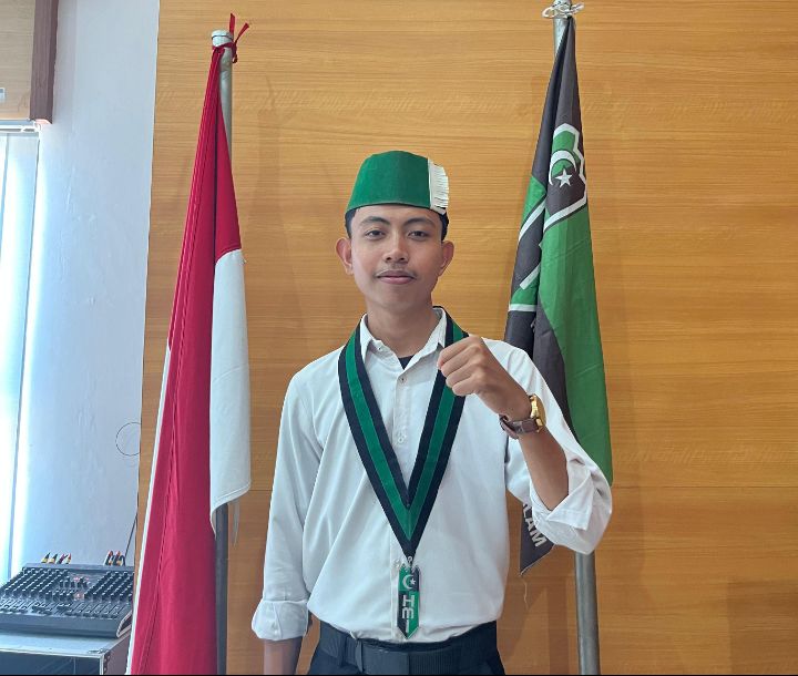 Penenang, Tapi Bukan Obat Terlarang, Penulis Ade Kelpin Saputra, Ketua Umum HMI Komisariat Syariah Bengkulu