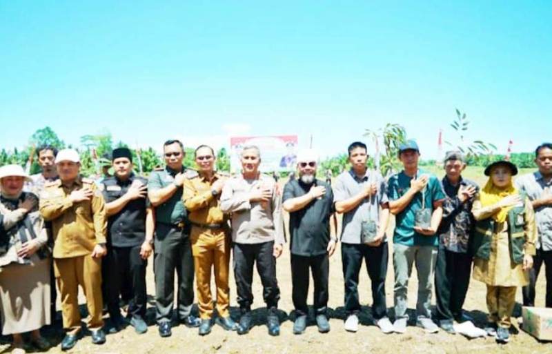 Gubernur Bengkulu Luncurkan  Program Satu Desa Satu Hektar di Kabupaten Seluma