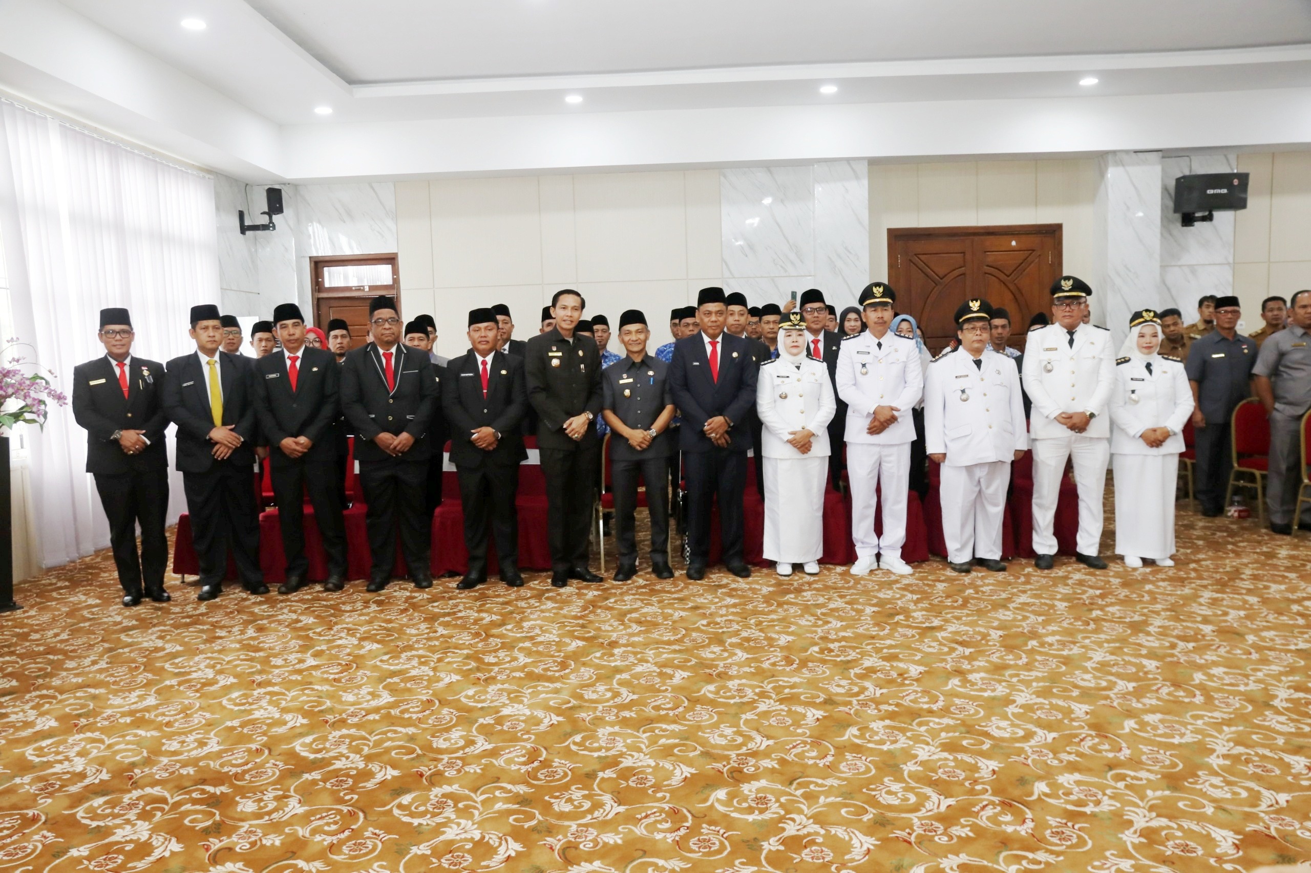 Bupati Kaur Lantik Sekda dan Puluhan Pejabat Eselon II, III, dan IV