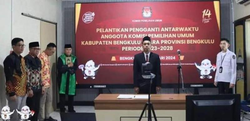  Ervan Gustian Resmi  Jabat Anggota KPU Bengkulu Utara