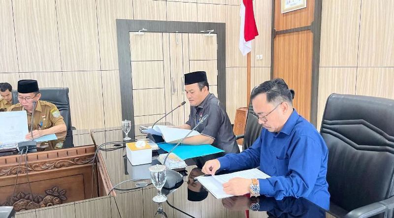 Herwan Antoni  Hadiri  Exit Meeting Pemeriksaan Keuangan atas LKPD Provinsi Bengkulu