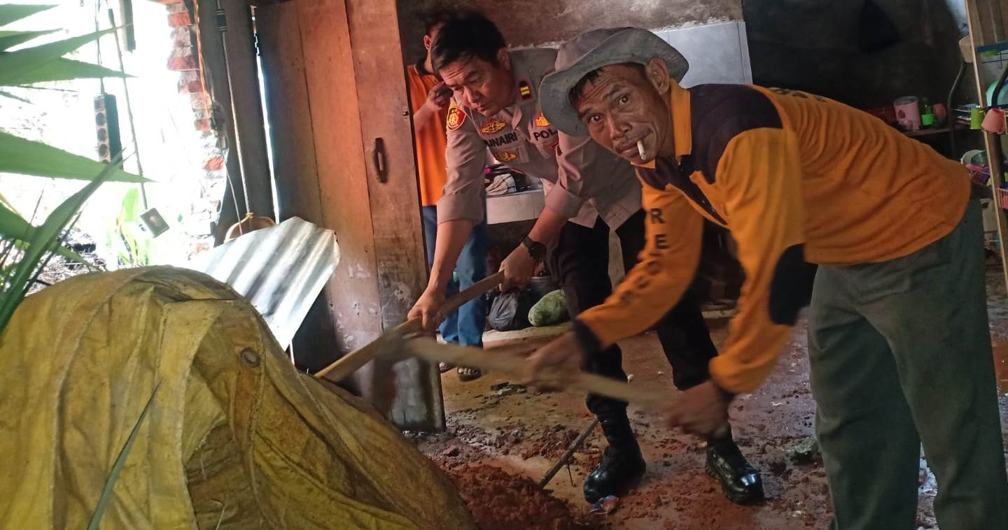 Masyarakat Bengkulu Tengah Diminta Waspada Tanah Longsor dan Pohon Tumbang