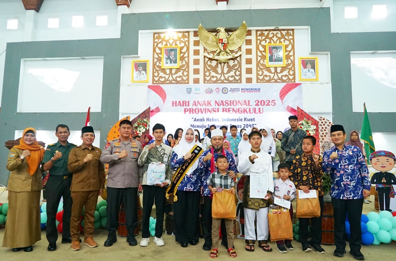 Gubernur  Hadiri Peringatan Hari Anak Nasional di Bengkulu