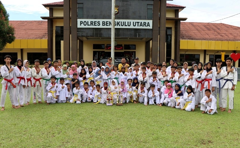 Luar Biasa, Ini Gapaian Prestasi Dojang Taekwondo Polres Bengkulu Utara