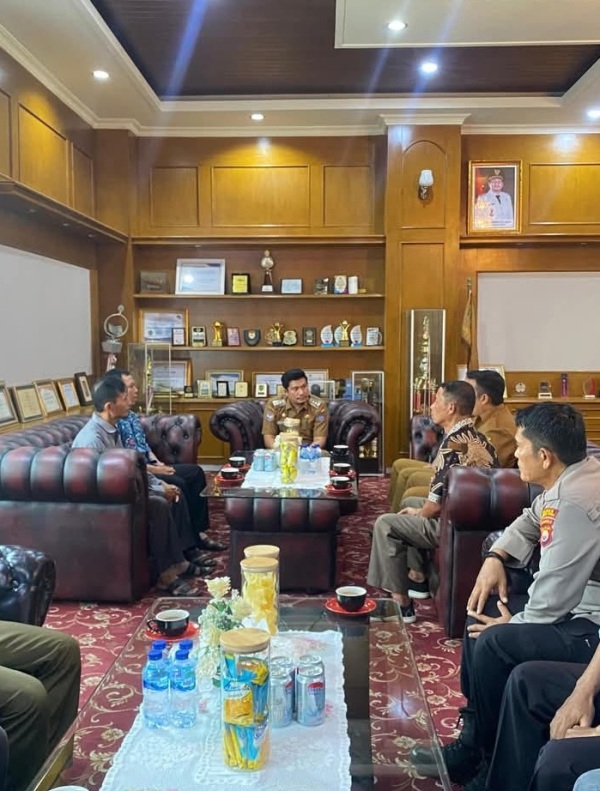 Bupati Arie SA Segera Cek ke Lokasi, Respon Keluhan Warga