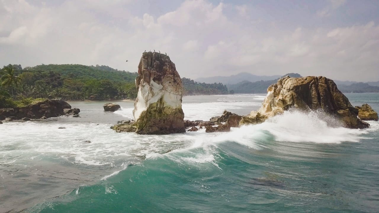Inilah 5 Tempat Wisata Laut dan Alam di Tanggamus yang Cocok untuk Berlibur Bersama Keluarga!