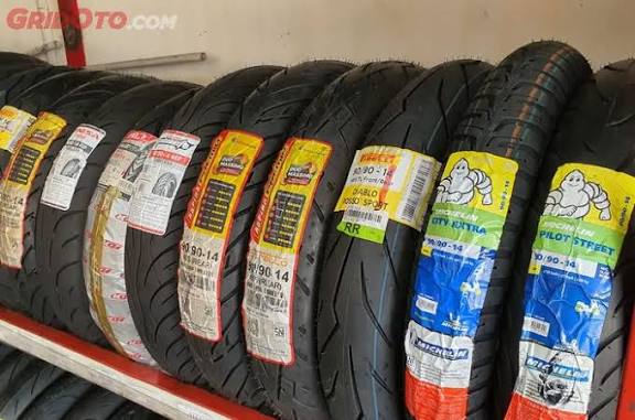 Tips Praktis Merawat Ban Motor Agar Awet dan Aman Digunakan