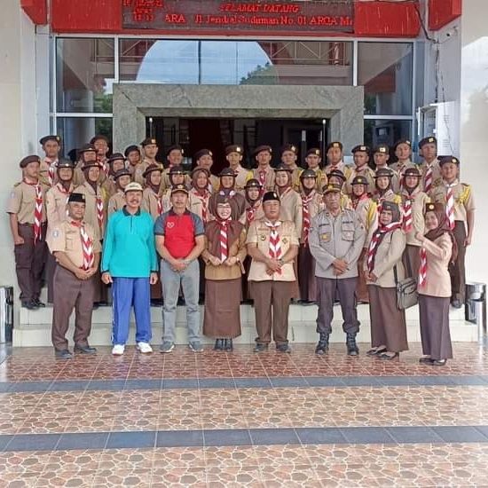 Kontingen Pramuka Bengkulu Utara Dilepas Ikuti Kemah Bela Negara