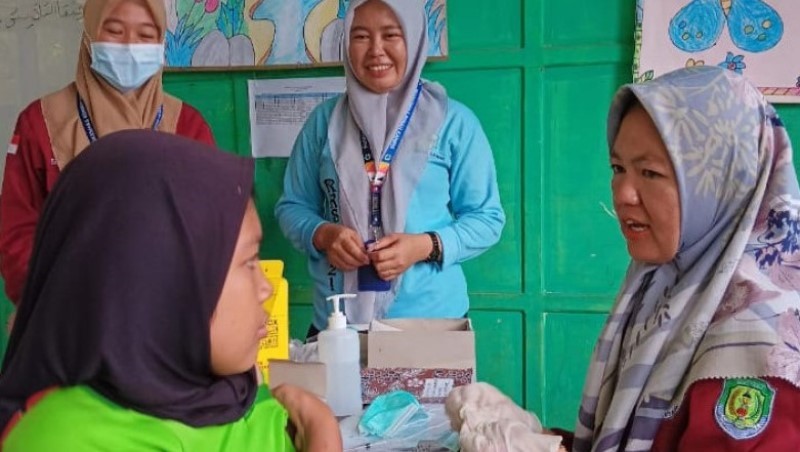 Antusias, Murid MIN 3 Bengkulu Tengah Ikut Imunisasi HPV Untuk Pencegahan Kanker Serviks