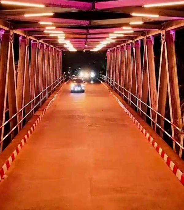 Jembatan Kembar Kini Lebih Cantik dengan Lampu Hias