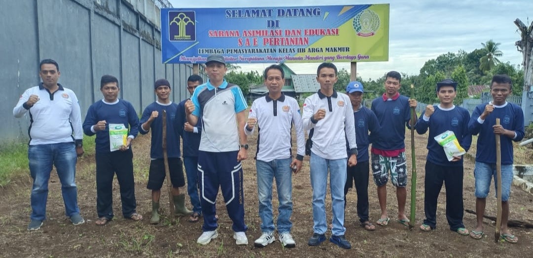 WBP Lapas Arga Makmur Tanam Jagung 