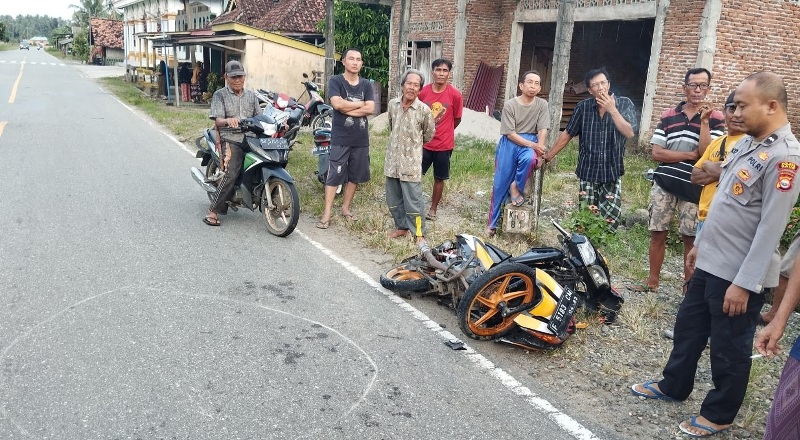  Honda Beat dan Mobil Box Isuzu Senggolan, Pelajar Desa Tanjung Baru Meninggal