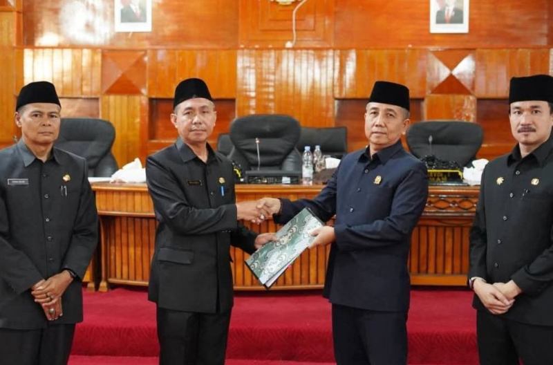  Rapat Paripurna, LKPj Bupati Bengkulu Selatan Tuai Kritikan