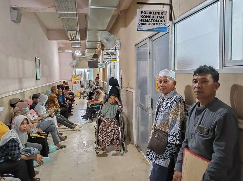 Inilah Cara Pasien Klinik Penyakit Jantung RSUD M Yunus Bengkulu Usir Rasa Sakit