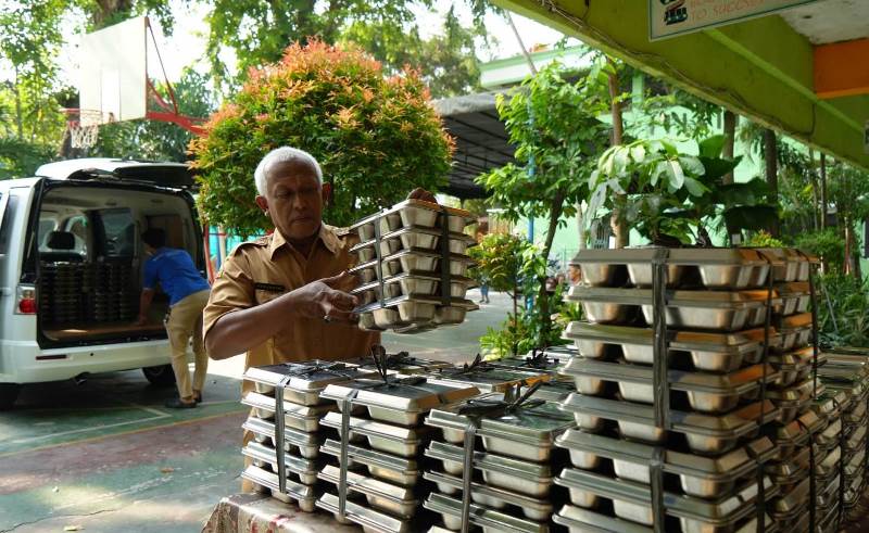 Dalam APBN 2028, MBG Dipisahkan dengan Anggaran Pendidikan 
