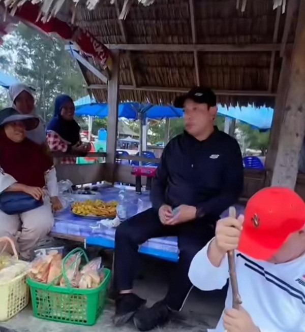  Pedagang Pantai Panjang Diedukasi Walikota Untuk Ramah Kepada Pengunjung