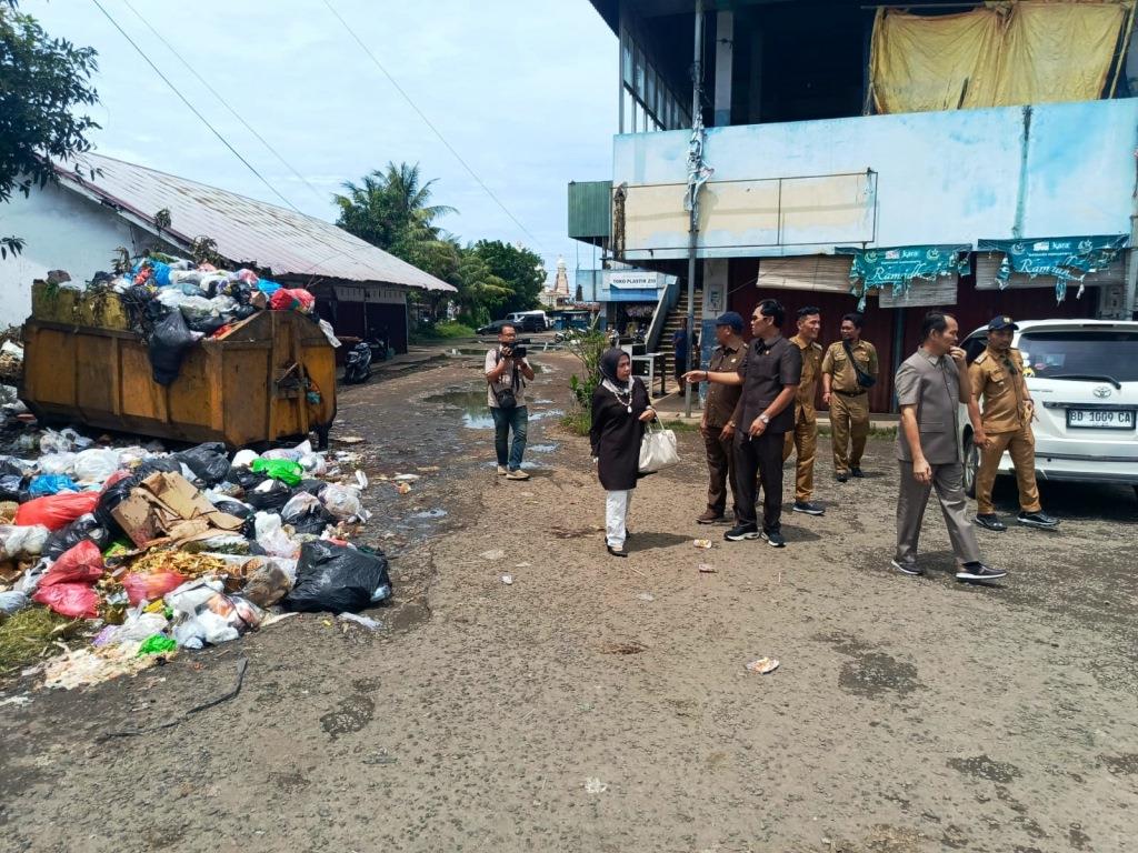 Respon Keluhan Masyarakat, Komisi 2 DPRD Kota Bengkulu Sidak 4 Lokasi