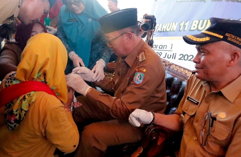 Pekan Imunisasi Nasional  Polio  Kabupaten Kaur Digelar Serentak di 211 Pos dan 15 Puskesmas