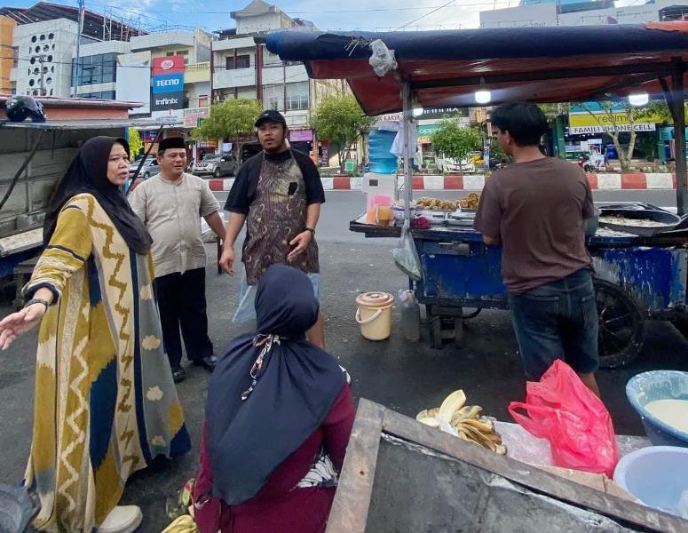 Pedagang Kaki Lima di Area  Smart City Disisiri Pemerintah Kota Bengkulu 
