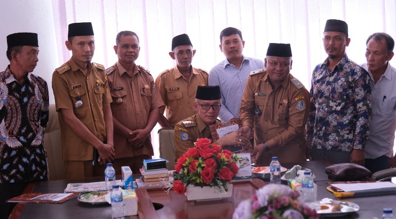 Bupati Kaur Hibahkan Tanah dan Bangunan eks UPTD Dinas Pendidikan dan Kebudayaan ke Desa Jembatan Dua