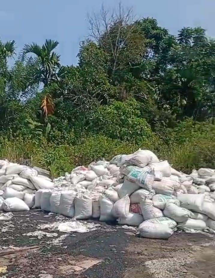 Aneh, Batubara Karungan Ilegal di Benteng Masih Aktif Beroperasi, APH Pejam Mata?