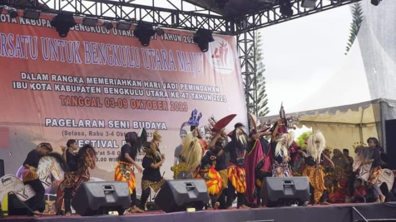 Pagelaran Seni Budaya dan Festival Band Meriahkan Pemindahan Ibukota  Bengkulu Utara 