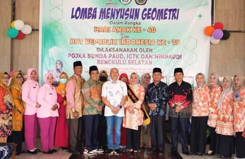  Bupati Bengkulu Selatan Buka Lomba Menyusun Geometri Tingkat TK PAUD